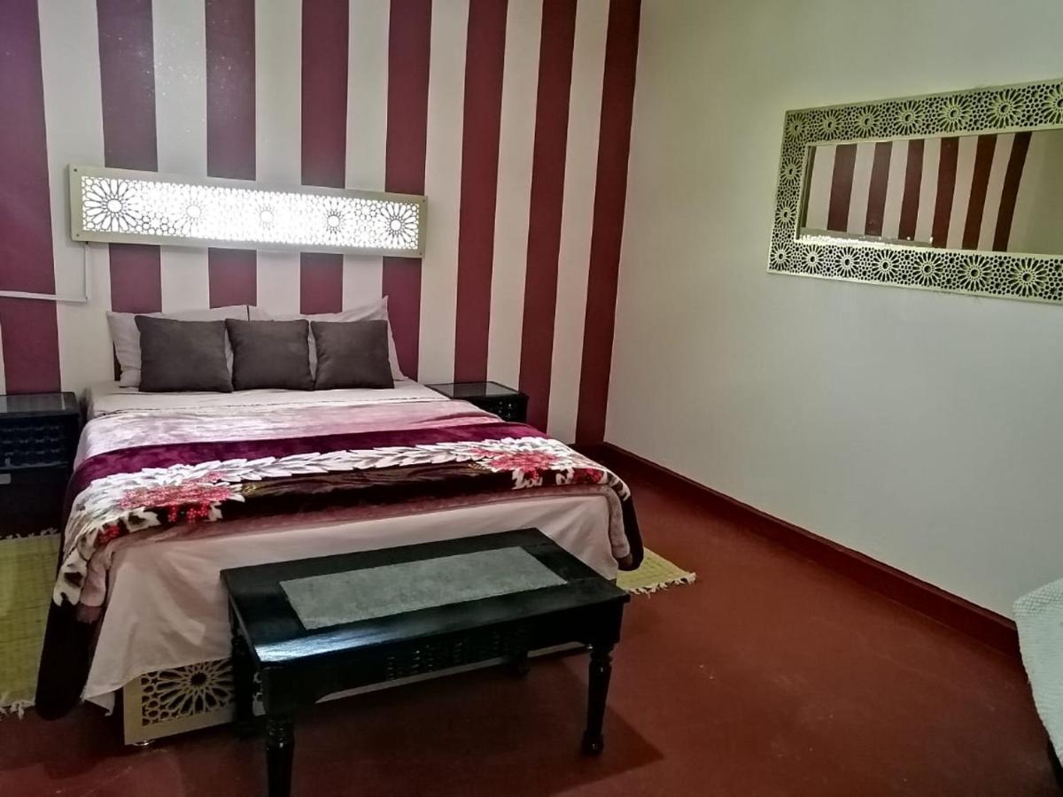 Riad Darga Rouge Ouled Bouzid 外观 照片