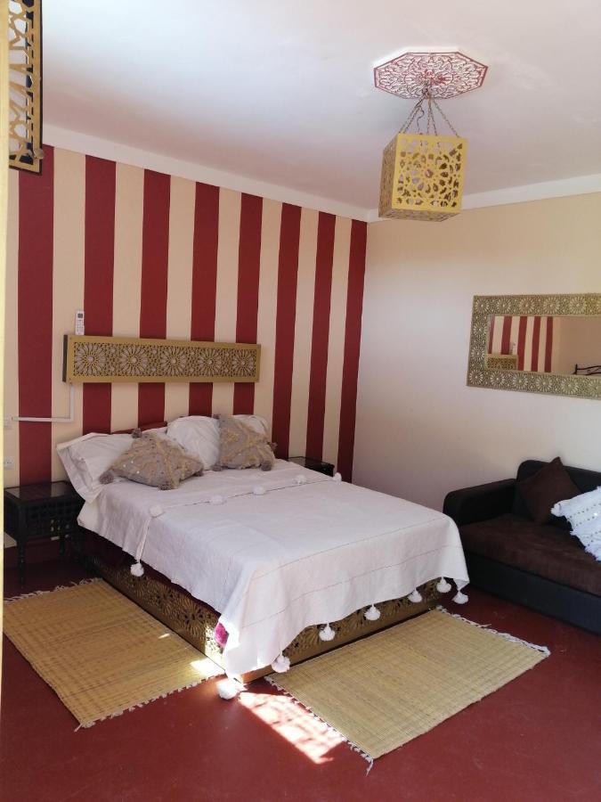 Riad Darga Rouge Ouled Bouzid 外观 照片